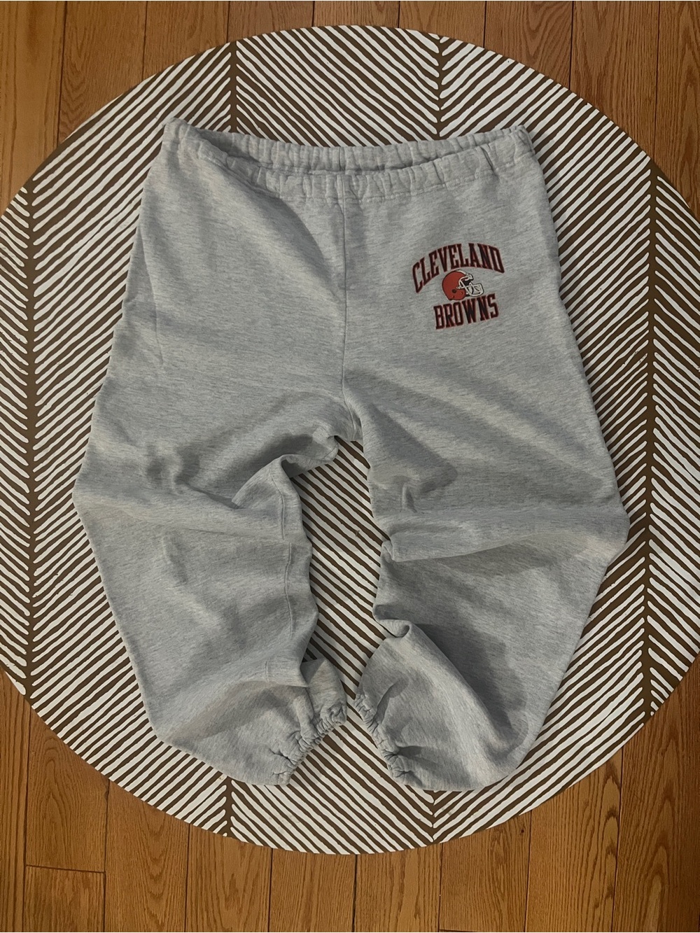 Russell Athletic Vintage Made in USA Cleveland Browns Grey Sweatpants (XL)